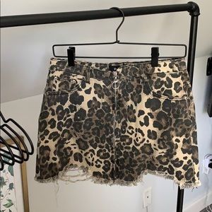Cheetah print denim material mini skirt